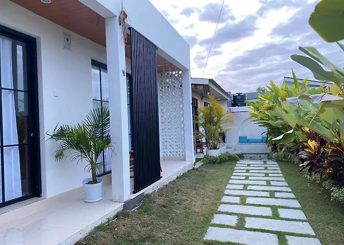 Yuli Guest house